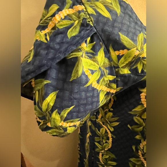 Hawaiian Muumuu Maxi Dress Large - Picture 6 of 9